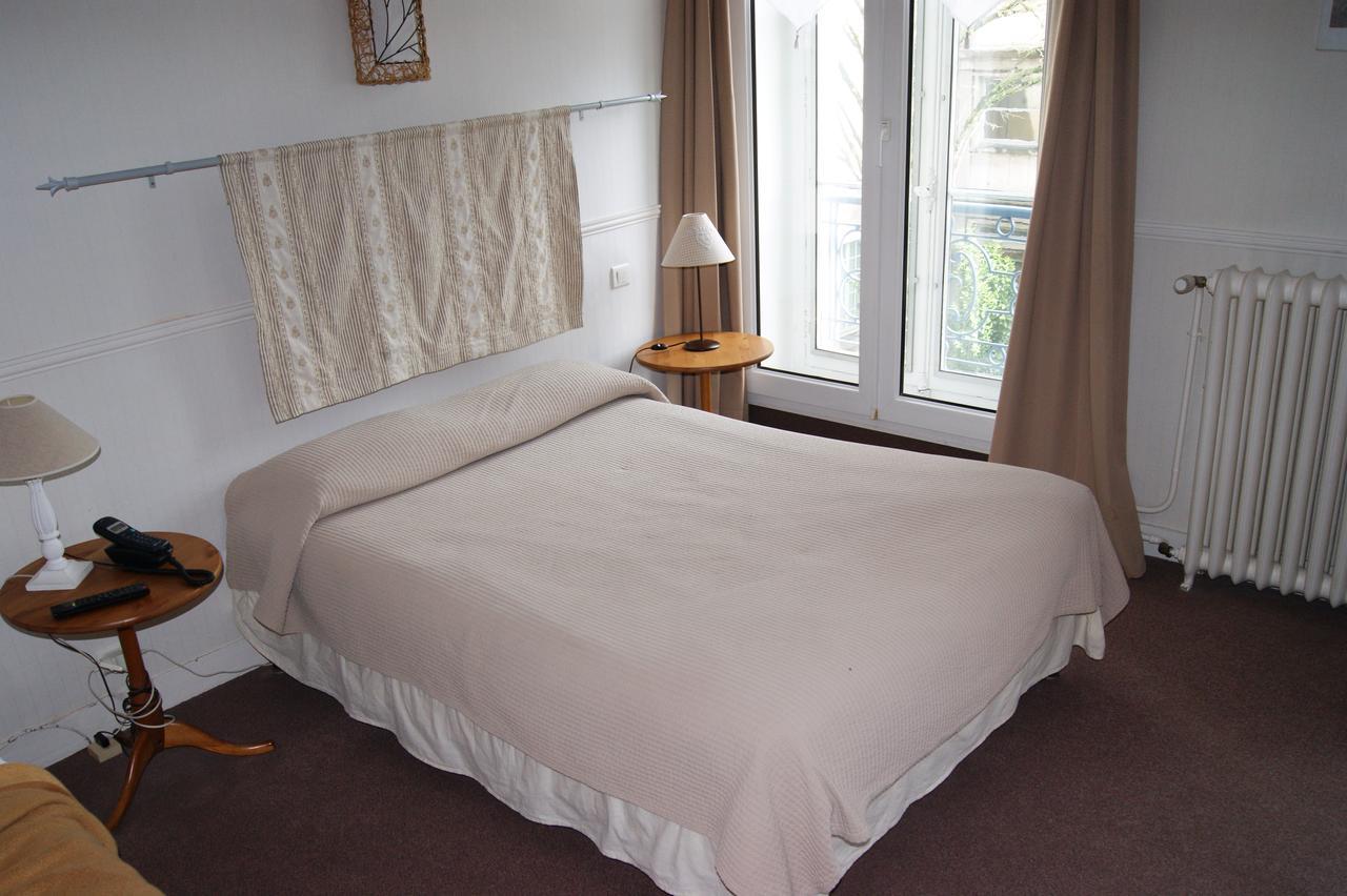 Hotel Central Pau Zewnętrze zdjęcie