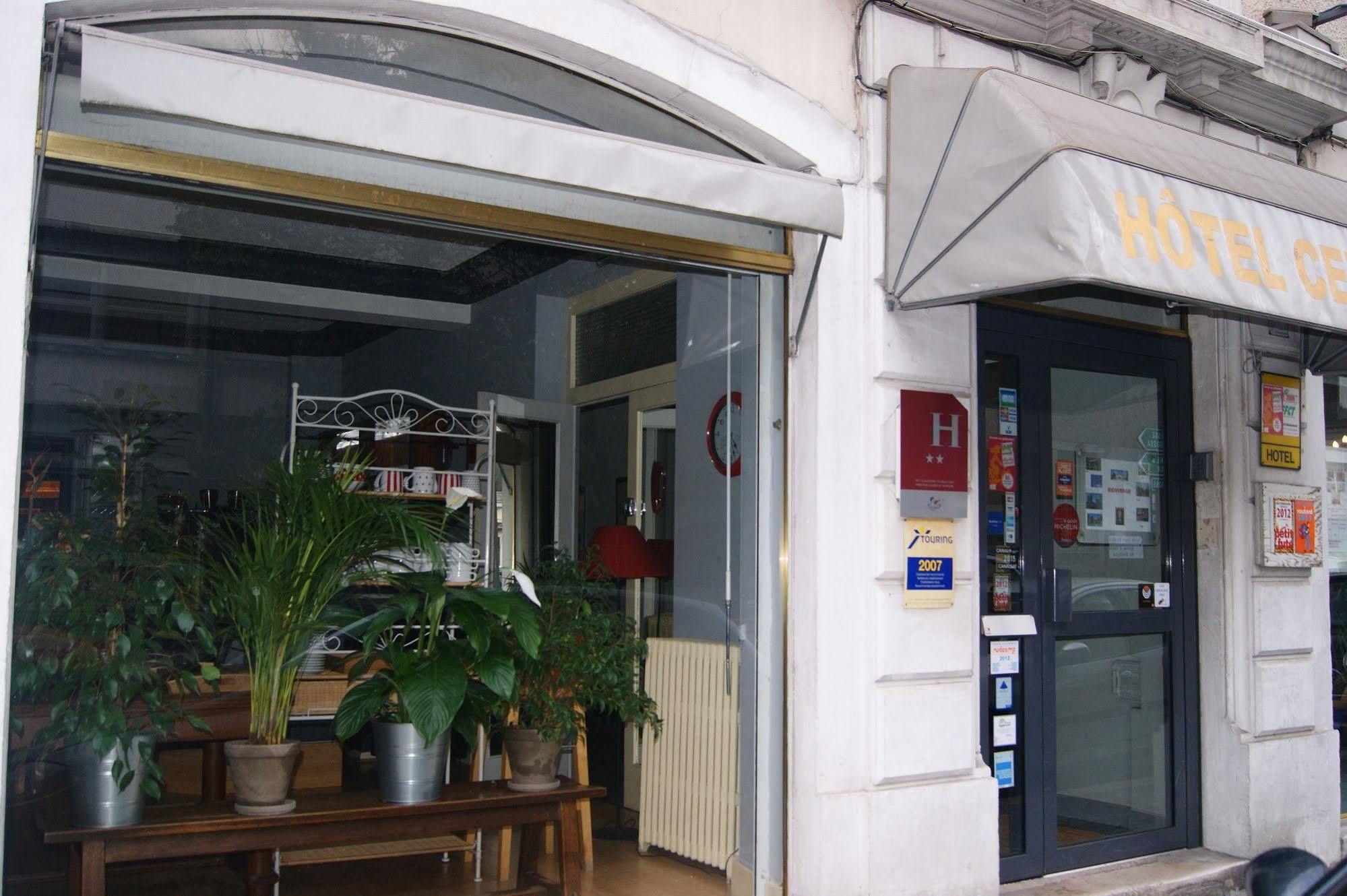 Hotel Central Pau Zewnętrze zdjęcie